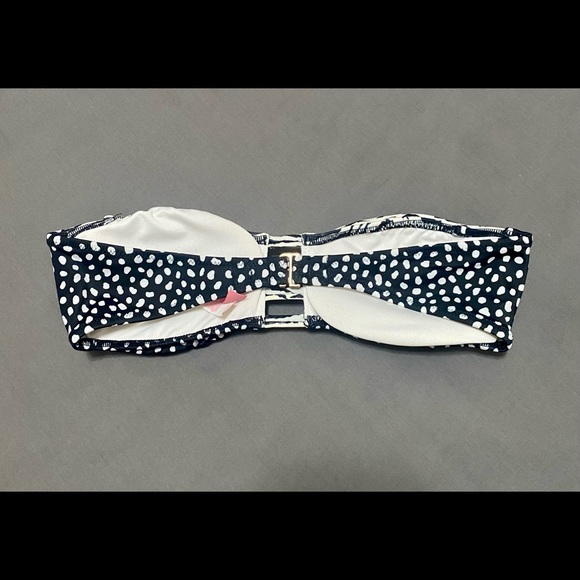 Victoria’s Secret Black and White Bathing Suit - Picture 2 of 4